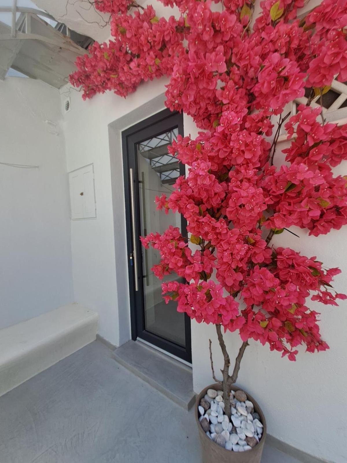 Margaret'S Houses In Tinos Town Exterior photo